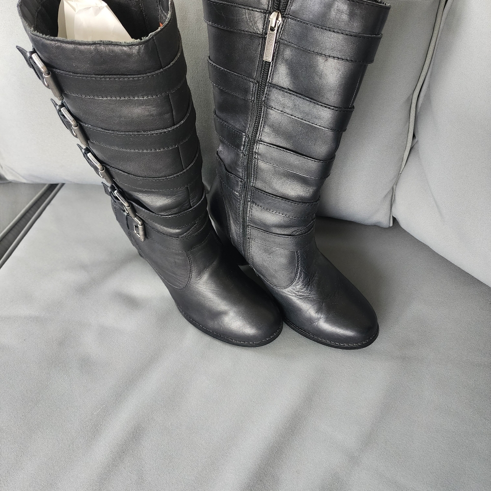 Harley-Davidson Black Strapped Leather Heeled Knee Boots - Picture 3 of 7